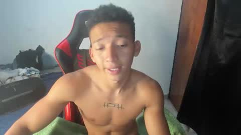 Snapshot of juansw66 chatting on 29, 3, 2026 juansw66 online show from 29, 3, 2026