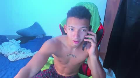 Snapshot of juansw66 chatting on 5, 4, 2026 juansw66 online show from 5, 4, 2026