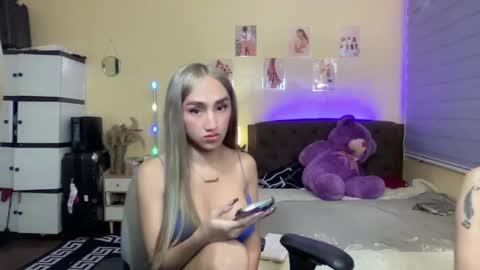 EloiseMoree online show from 20, 12, 2024