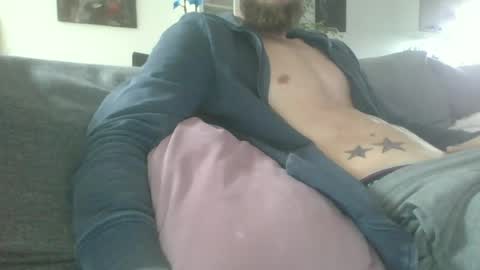 Snapshot of jui896714 chatting on 5, 5, 2026 jui896714 online show from 5, 5, 2026