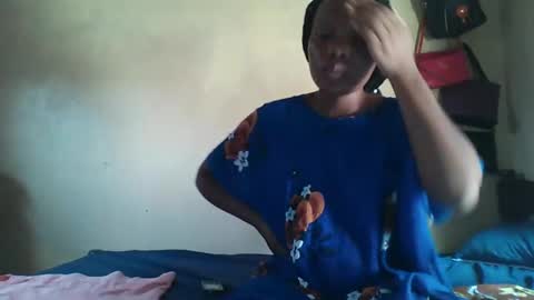 Snapshot of juice_petite3 chatting on 5, 2, 2025 juice_petite3 online show from 5, 2, 2025