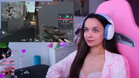 Angelina online show from 17, 10, 2025