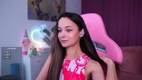 Angelina online show from 13, 11, 2025