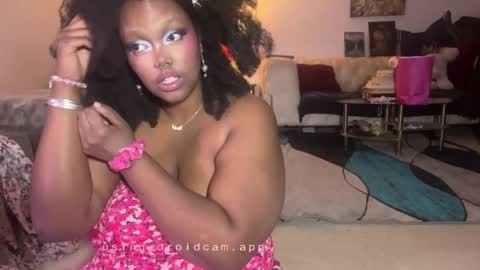 Snapshot of juicy_janet chatting on 31, 5, 2026 juicy_janet online show from 31, 5, 2026