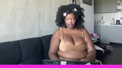 juicy_janet online show from 8, 8, 2026