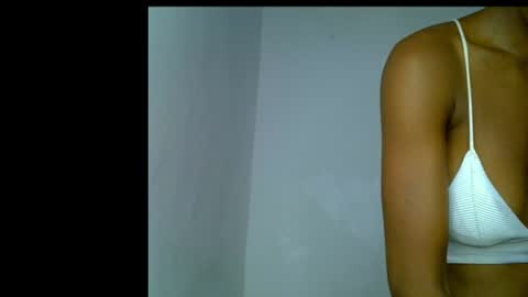 Snapshot of juicy_pinkpussy564197 chatting on 2, 7, 2026 olivia online show from 2, 7, 2026