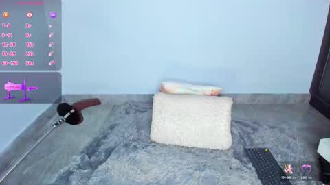 Snapshot of juicy_sky chatting on 22, 10, 2025 Your Paradise online show from 22, 10, 2025