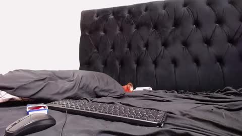 Miss Kay online show from 24, 2, 2025