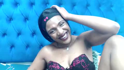 Snapshot of juicykayxxx chatting on 9, 4, 2026 Miss Kay online show from 9, 4, 2026