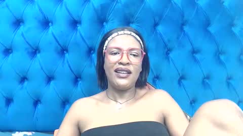 Snapshot of juicykayxxx chatting on 19, 4, 2026 Miss Kay online show from 19, 4, 2026