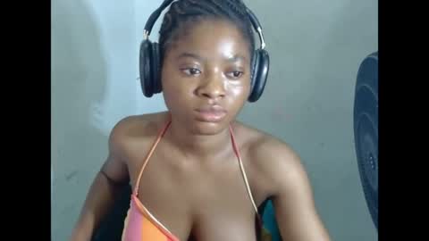 Snapshot of juicynpinkx chatting on 10, 4, 2026 juicynpinkx online show from 10, 4, 2026
