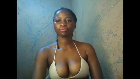 juicypiexx online show from 3, 12, 2025