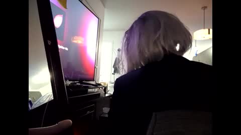 Snapshot of juicystraw chatting on 27, 10, 2025 juicystraw online show from 27, 10, 2025