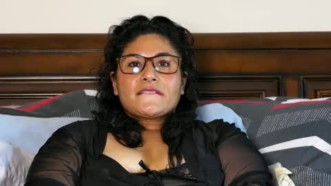 Juicy Teacher online show from 8, 10, 2025