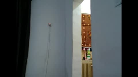 juicyxpink online show from 19, 9, 2025