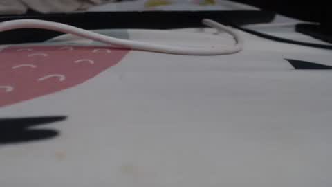 Juicy online show from 4, 12, 2025