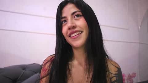 Snapshot of julescornett chatting on 16, 4, 2026 Julees online show from 16, 4, 2026