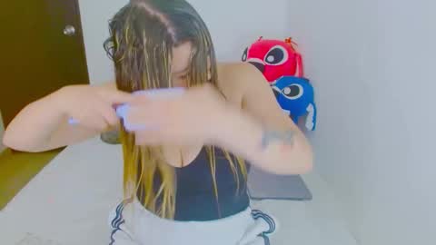 Snapshot of juli_69 chatting on 17, 2, 2026 Juliana Torres online show from 17, 2, 2026