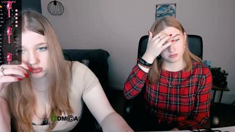 Snapshot of juli_kisss chatting on 6, 12, 2024 juli kisss online show from 6, 12, 2024