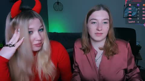 Snapshot of juli_kisss chatting on 1, 2, 2025 juli kisss online show from 1, 2, 2025