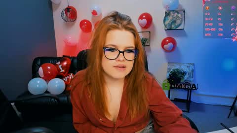 Snapshot of juli_kisss chatting on 17, 2, 2025 juli kisss online show from 17, 2, 2025