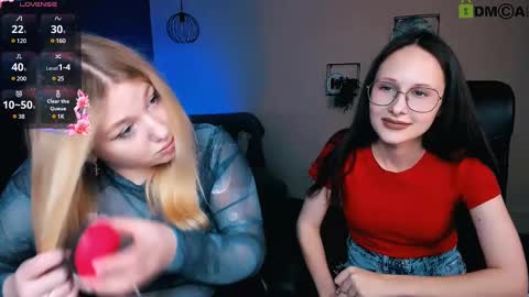 Snapshot of juli_kisss chatting on 12, 3, 2025 juli kisss online show from 12, 3, 2025