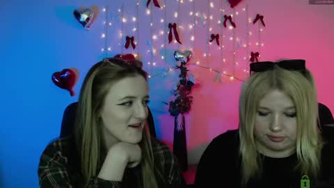 Snapshot of juli_kisss chatting on 28, 4, 2026 juli kisss online show from 28, 4, 2026