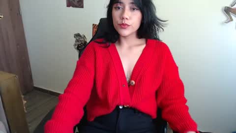 Snapshot of juli_love11 chatting on 27, 12, 2024 JULIETA online show from 27, 12, 2024