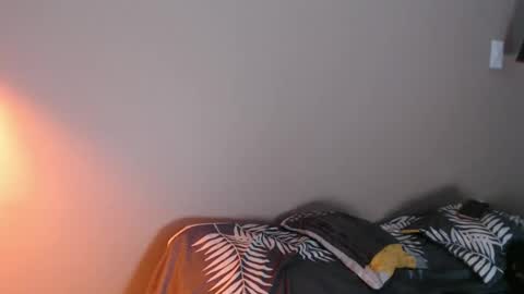 Snapshot of juli_love11 chatting on 14, 12, 2025 JULIETA online show from 14, 12, 2025