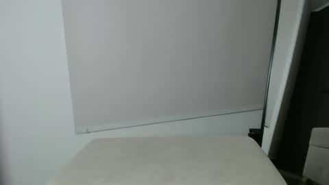 Snapshot of juli_love11 chatting on 10, 4, 2026 JULIETA online show from 10, 4, 2026