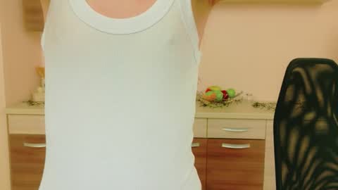 Snapshot of julia__jae chatting on 18, 4, 2026 JuliaJae online show from 18, 4, 2026