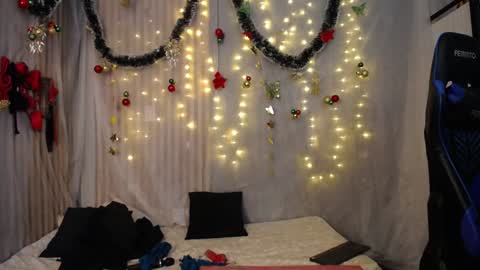 Juliana online show from 30, 12, 2024