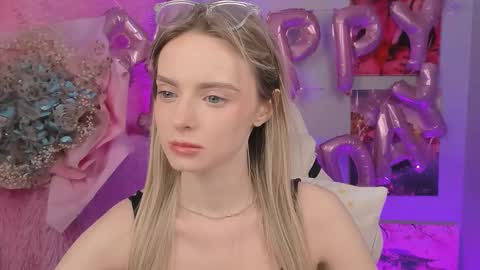 Snapshot of juliabrewwer chatting on 15, 9, 2025 Julia online show from 15, 9, 2025