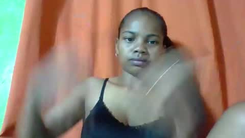 Snapshot of juliah02 chatting on 14, 4, 2026 juliah02 online show from 14, 4, 2026