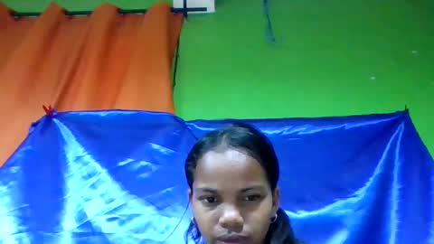 juliah02 online show from 20, 6, 2026