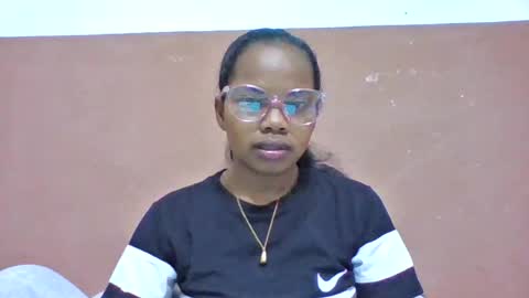 juliah02 online show from 6, 7, 2026