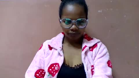juliah02 online show from 8, 7, 2026