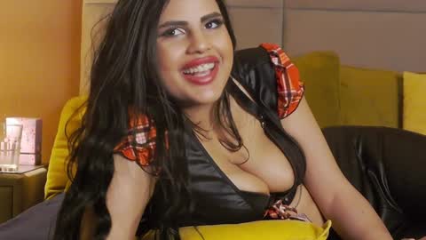 Snapshot of juliaharveyy chatting on 24, 1, 2025 Julia online show from 24, 1, 2025