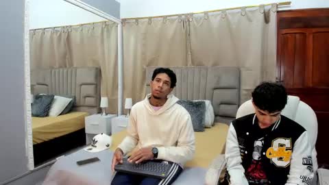 Snapshot of julian_billy chatting on 16, 1, 2025 julian billy online show from 16, 1, 2025