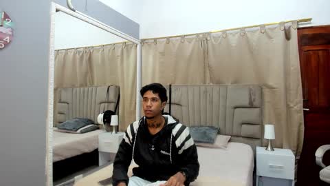 Snapshot of julian_billy chatting on 18, 1, 2025 julian billy online show from 18, 1, 2025