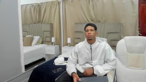 Snapshot of julian_billy chatting on 26, 2, 2025 julian billy online show from 26, 2, 2025