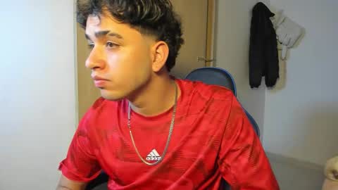 Snapshot of julian_billy chatting on 6, 11, 2025 julian billy online show from 6, 11, 2025