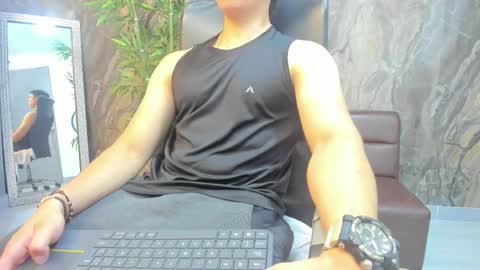 JULIAN  online show from 20, 2, 2026