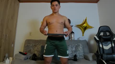 julian_wallace online show from 18, 9, 2025