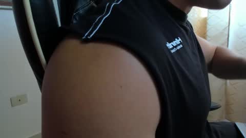 julian_wallace online show from 10, 2, 2026