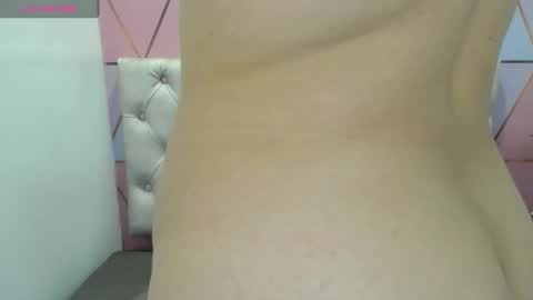 Snapshot of juliana_boobx chatting on 21, 1, 2025 Juli online show from 21, 1, 2025