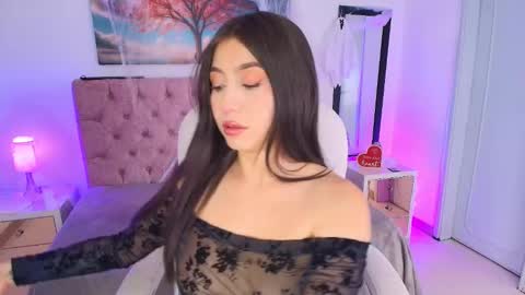  JULIANA CASTRO online show from 1, 11, 2025