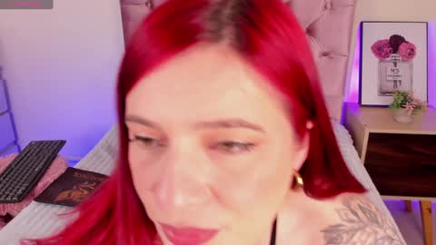 Juli online show from 10, 1, 2025