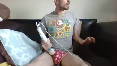 Snapshot of julianjj2001 chatting on 1, 2, 2025 julianjj2001 online show from 1, 2, 2025