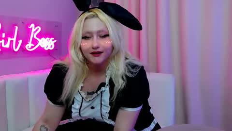 Snapshot of juliasharkk chatting on 26, 10, 2025 JuliaSharkk online show from 26, 10, 2025